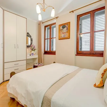 Artikat Apartament Split